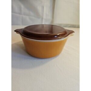 Vintage Pyrex Old Orchard 472 Orange Covered Casserole Dish Brown Lid 1.5 Pint